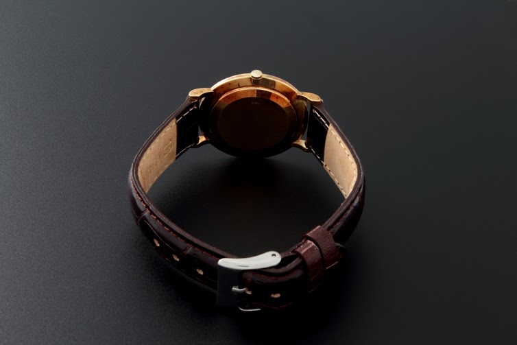 Lot#2198: Yellow Gold Movado Lot#2198: Yellow Gold Movado Watches Lot#2198: Yellow Gold Movado Watches