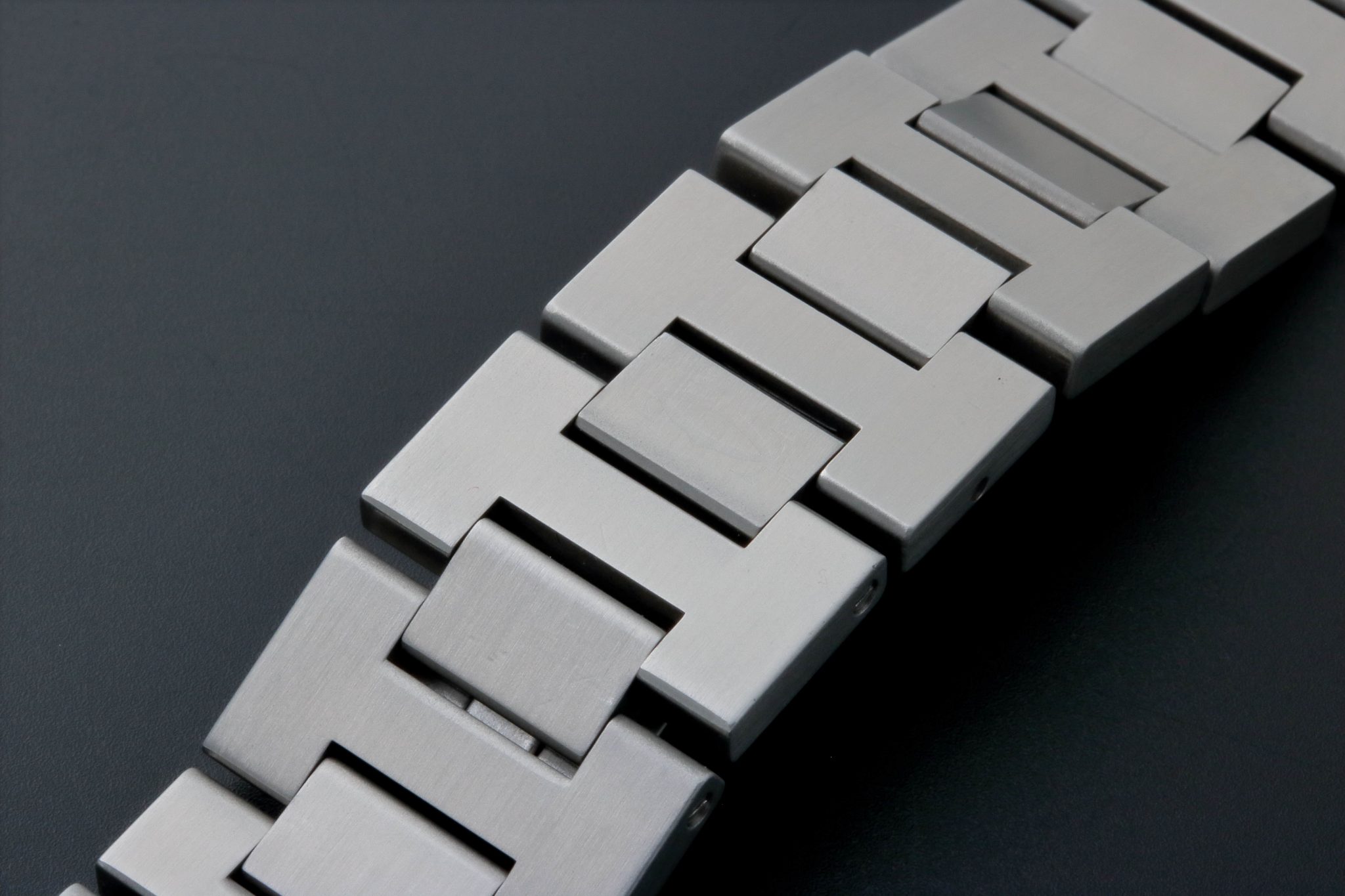 Lot #4992 – Cartier Pasha Watch Bracelet 18MM Stainless Steel Lot #4992 – Cartier Pasha Watch Bracelet 18MM Stainless Steel Cartier Lot #4992 – Cartier Pasha Watch Bracelet 18MM Stainless Steel Cartier Cartier