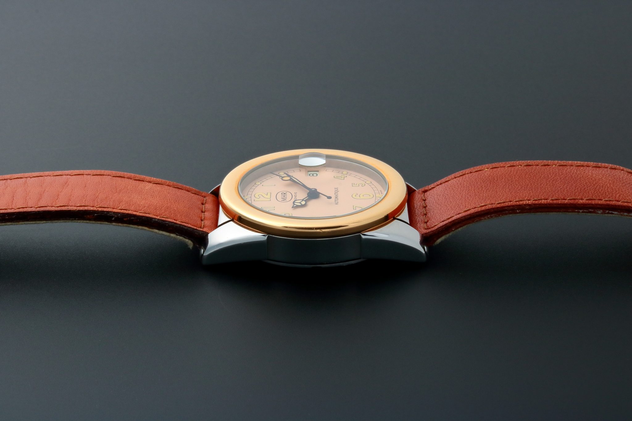 Lot #3207A – Rare Men’s Mahara MHR Date Watch Lot #3207A – Rare Men’s Mahara MHR Date Watch MHR Lot #3207A – Rare Men’s Mahara MHR Date Watch MHR MHR