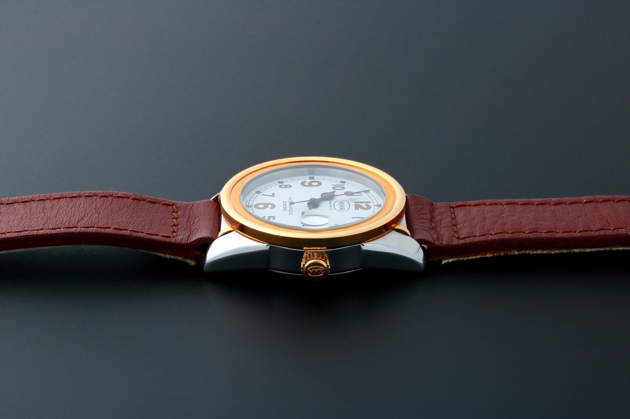 Lot #3189A – Rare Men’s Mahara MHR Date Watch Lot #3189A – Rare Men’s Mahara MHR Date Watch MHR Lot #3189A – Rare Men’s Mahara MHR Date Watch MHR MHR