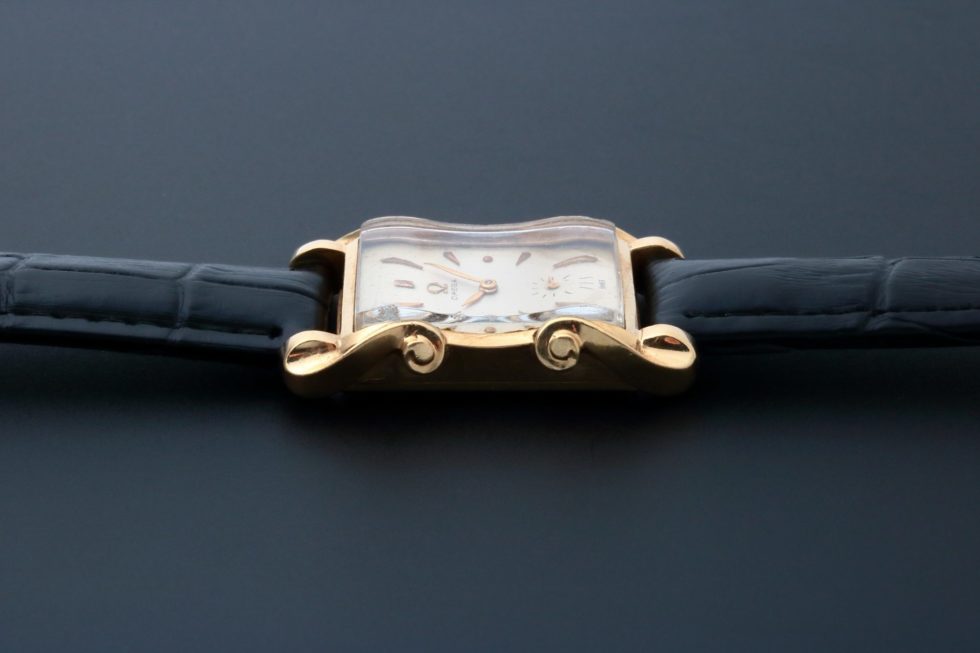 Vintage 14k Yellow Gold Omega Fancy Lugs Watch Case – Baer & Bosch Auctioneers