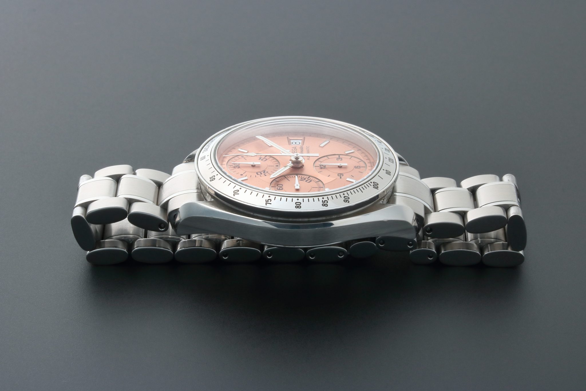 Lot #13232 – Omega 3513.60 Speedmaster Salmon Dial Watch Special Edition Lot #13232 – Omega 3513.60 Speedmaster Salmon Dial Watch Special Edition Omega Lot #13232 – Omega 3513.60 Speedmaster Salmon Dial Watch Special Edition Omega Omega 3513.60