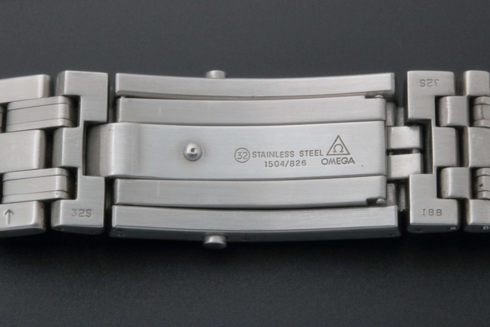 Omega Seamaster Professional Watch Bracelet 1504-826 20MM – Baer & Bosch Auctioneers