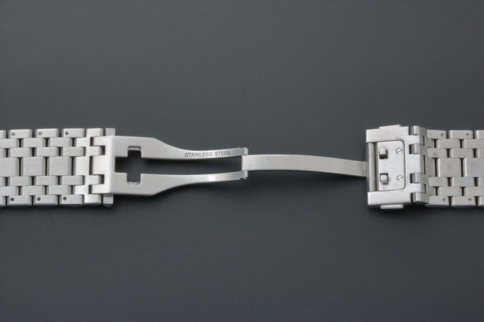 Tag Heuer Monaco Watch Bracelet 22MM FAA006 3084Y – Baer & Bosch Auctioneers