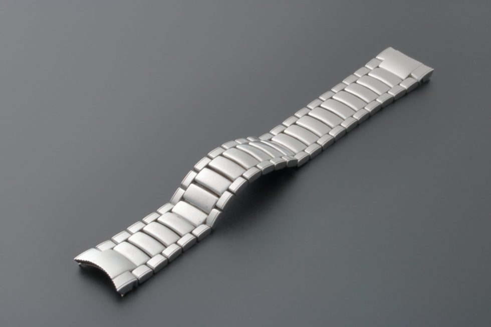 Breguet Type XX  Watch Bracelet 20MM BMSW9 – Baer & Bosch Auctioneers