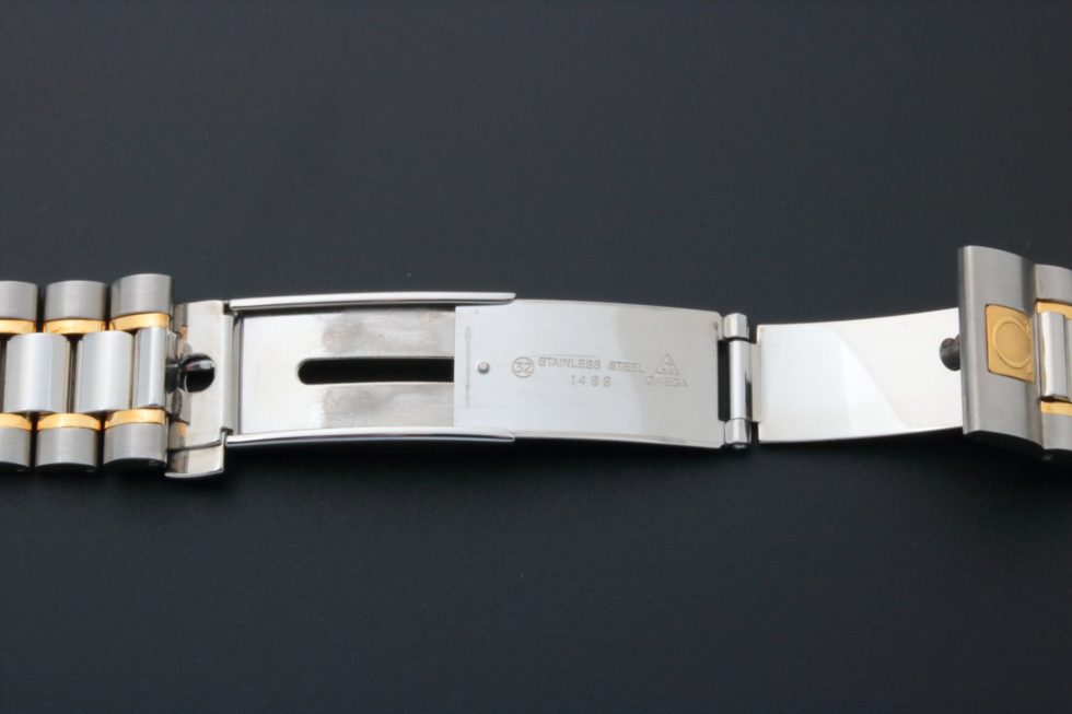 Omega Speedmaster Tutone Watch Bracelet 18MM 1489 813 – Baer & Bosch Auctioneers
