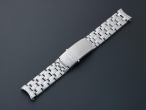 Lot #3635 – Omega Seamaster Professional Watch Bracelet 1502/824 18MM Omega Omega 1502/824