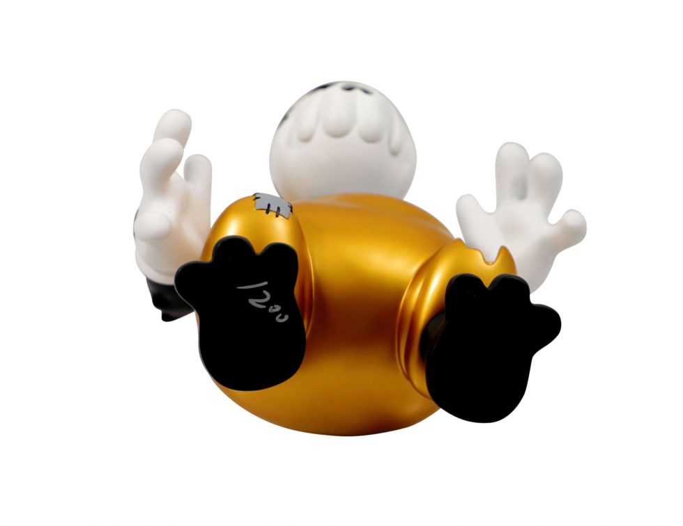 HB29-041 – Cote Escriva x Thunder Mates Creepy Badass Gold Version Limited Edition Sculpture – Baer & Bosch Auctions
