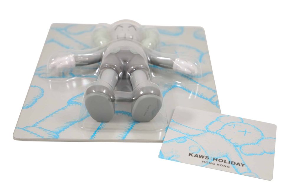 15043 KAWS Holiday Hong Kong Floating Bath Toy
