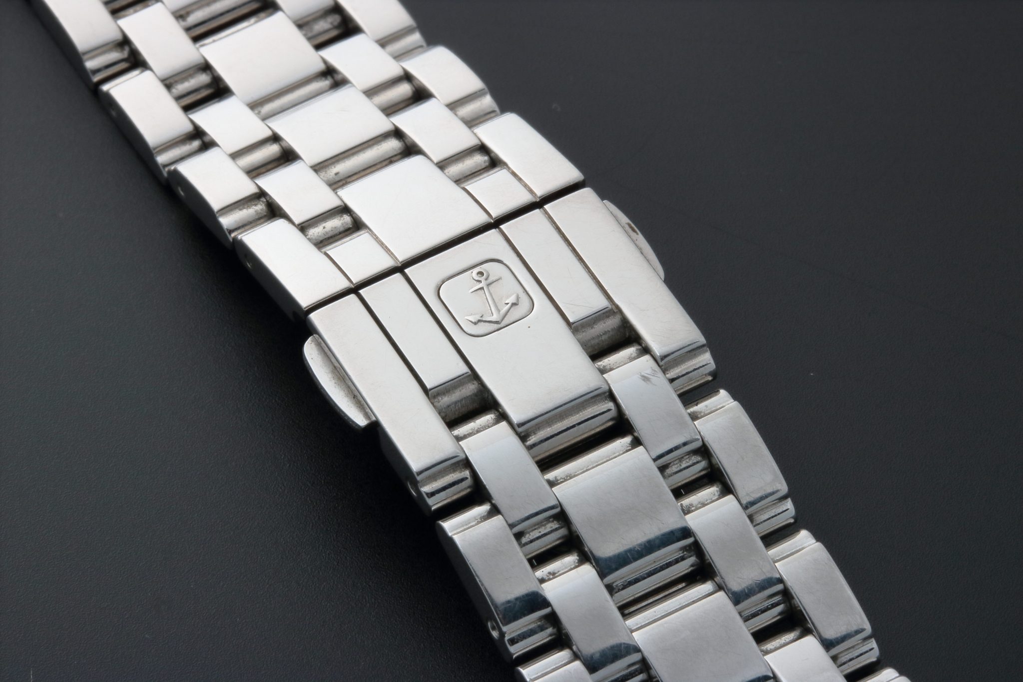 Lot #3249C – Ulysse Nardin San Marco Watch Bracelet 20MM Lot #3249C – Ulysse Nardin San Marco Watch Bracelet 20MM Ulysse Nardin Lot #3249C – Ulysse Nardin San Marco Watch Bracelet 20MM Ulysse Nardin Ulysse Nardin 133-77-9-7/E3