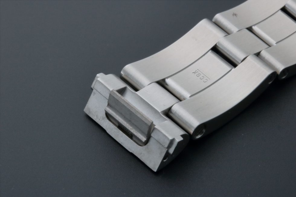 3318A Cartier Roadster Watch Bracelet 20MM4