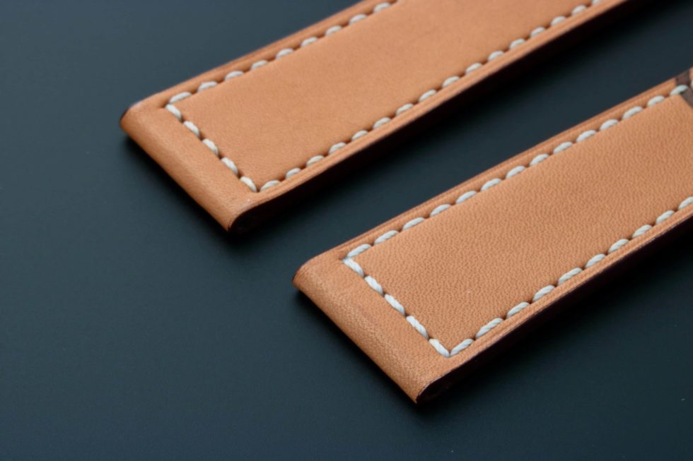 3979 Bell & Ross Leather Watch Strap 22mm – Baer & Bosch Auctioneers