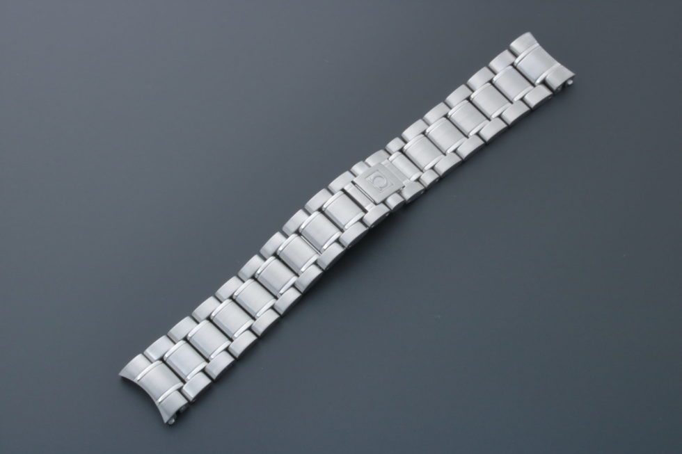 5694 Omega Speedmaster Watch Bracelet 1562 850 18mm – Baer & Bosch Auctioneers