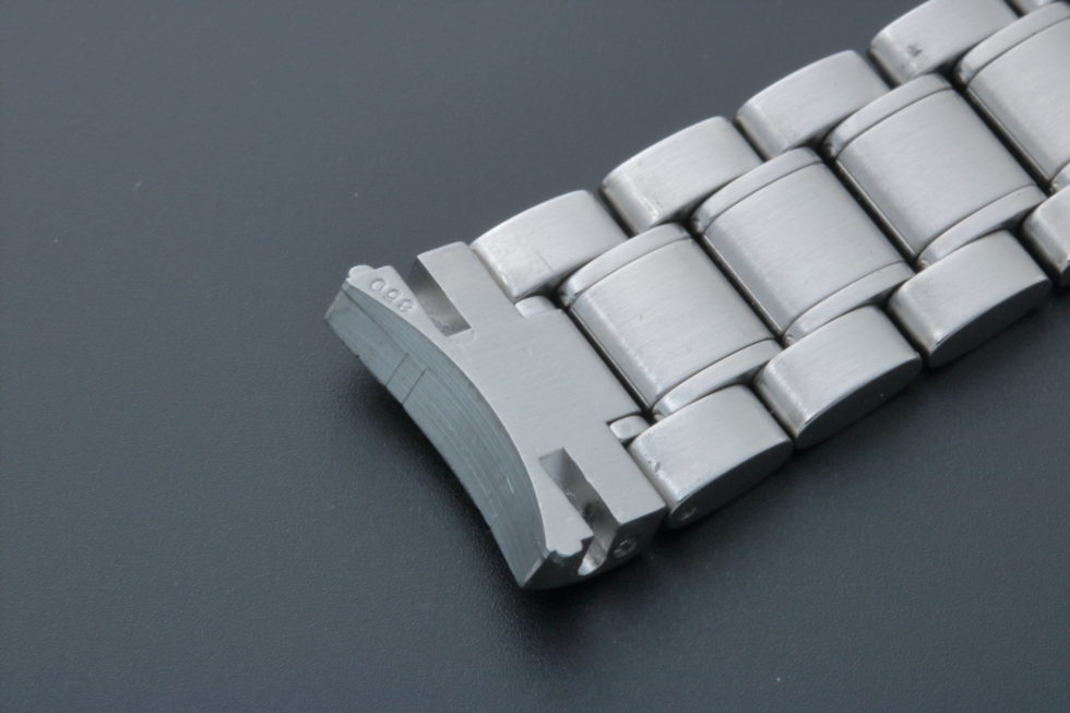 5694 Omega Speedmaster Watch Bracelet 1562 850 18mm – Baer & Bosch Auctioneers