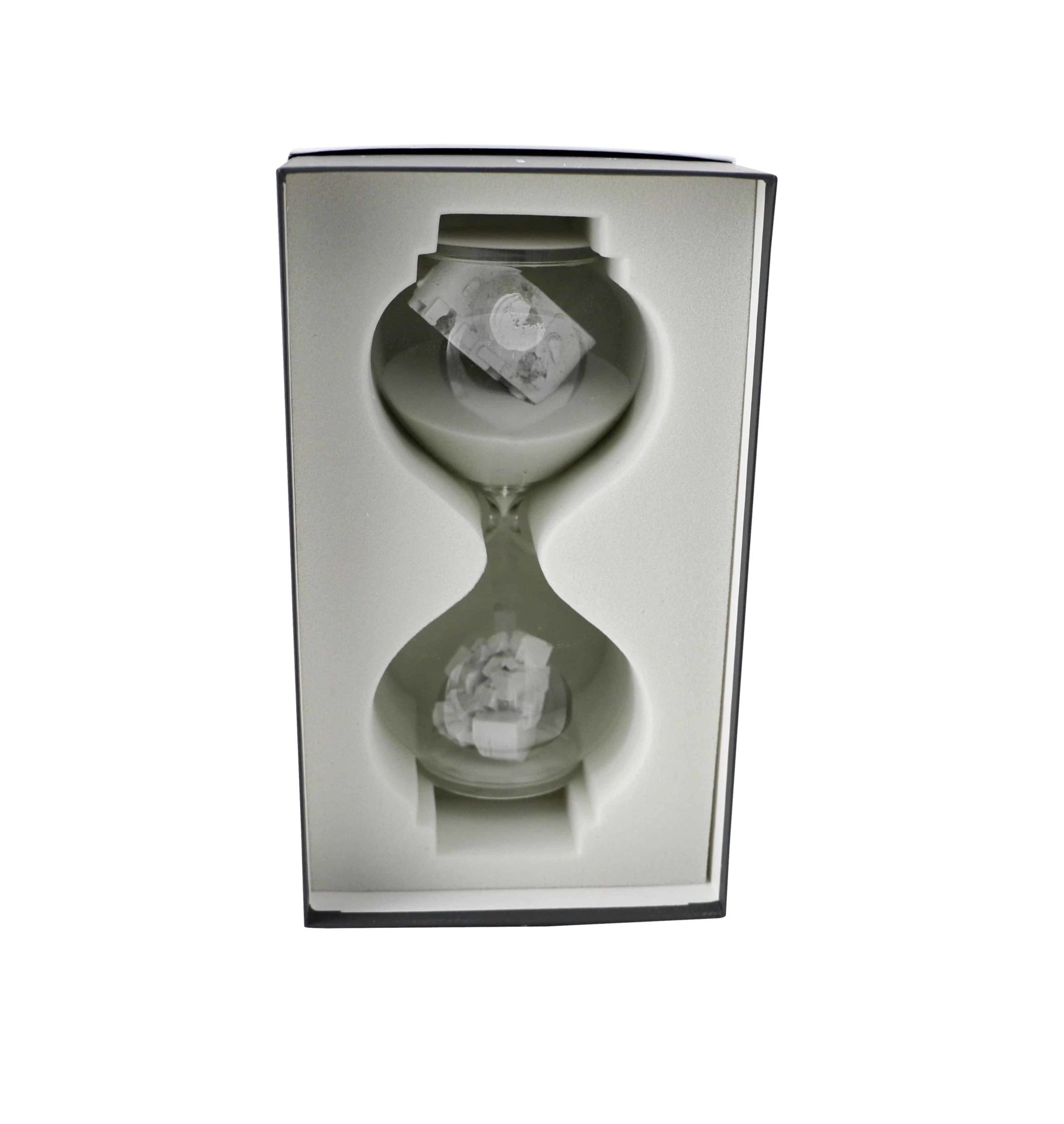 Lot #9026 – Daniel Arsham Hourglass Sculpture Limited Edition Lot #9026 – Daniel Arsham Hourglass Sculpture Limited Edition Art Toys Lot #9026 – Daniel Arsham Hourglass Sculpture Limited Edition Art Toys Daniel Arsham Hourglass