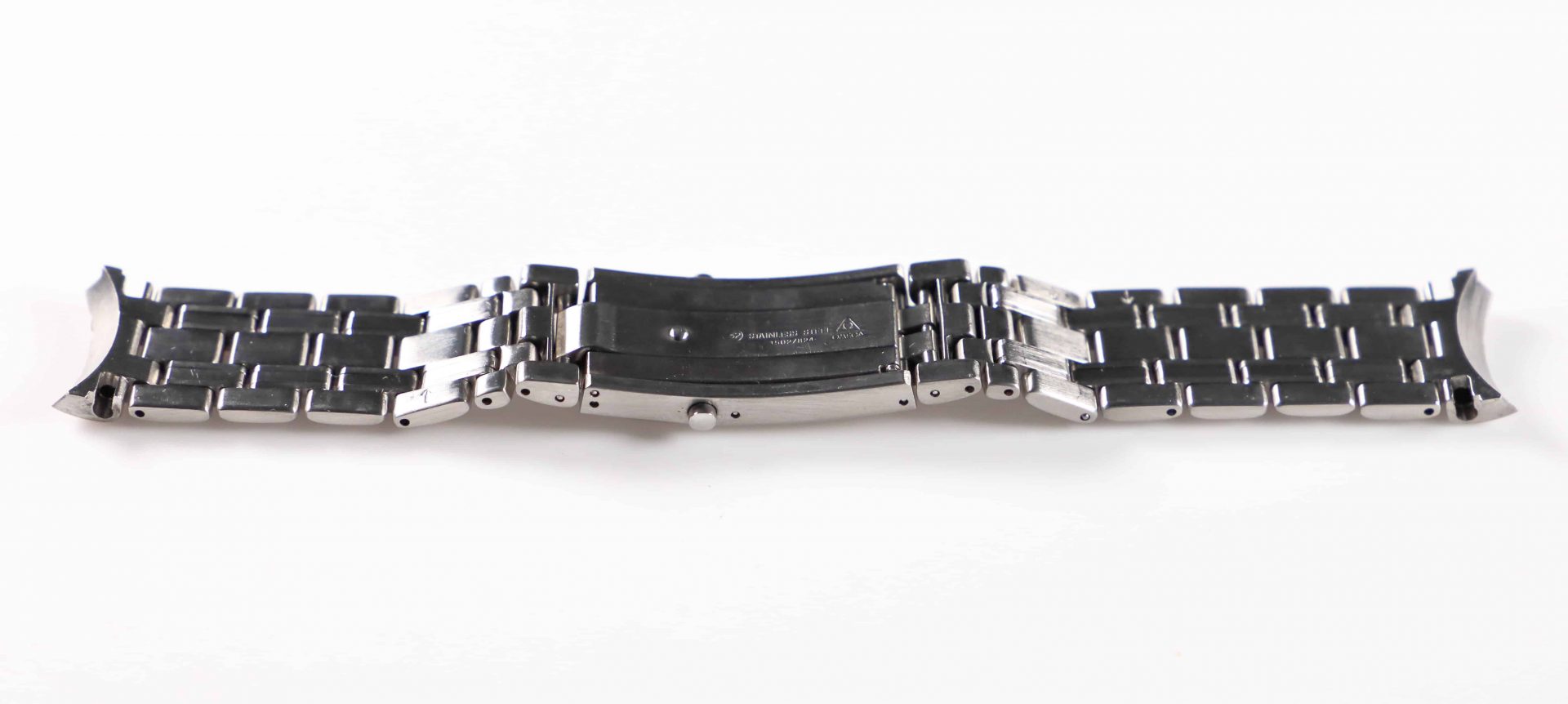Lot #6380 – Omega Seamaster Professional 18MM Watch Bracelet 1502/824 Lot #6380 – Omega Seamaster Professional 18MM Watch Bracelet 1502/824 Omega Lot #6380 – Omega Seamaster Professional 18MM Watch Bracelet 1502/824 Omega Omega 1502/824