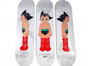 Lot #15246 – Astro Boy Bait Skateboard Deck Set Glow In the Dark GID LTD Astro Boy Astro Boy