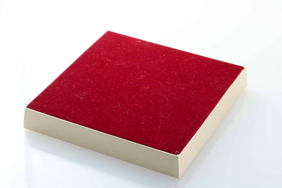 Omega Red Ceramic Ashtray Rare – Baer & Bosch Watch Auctions