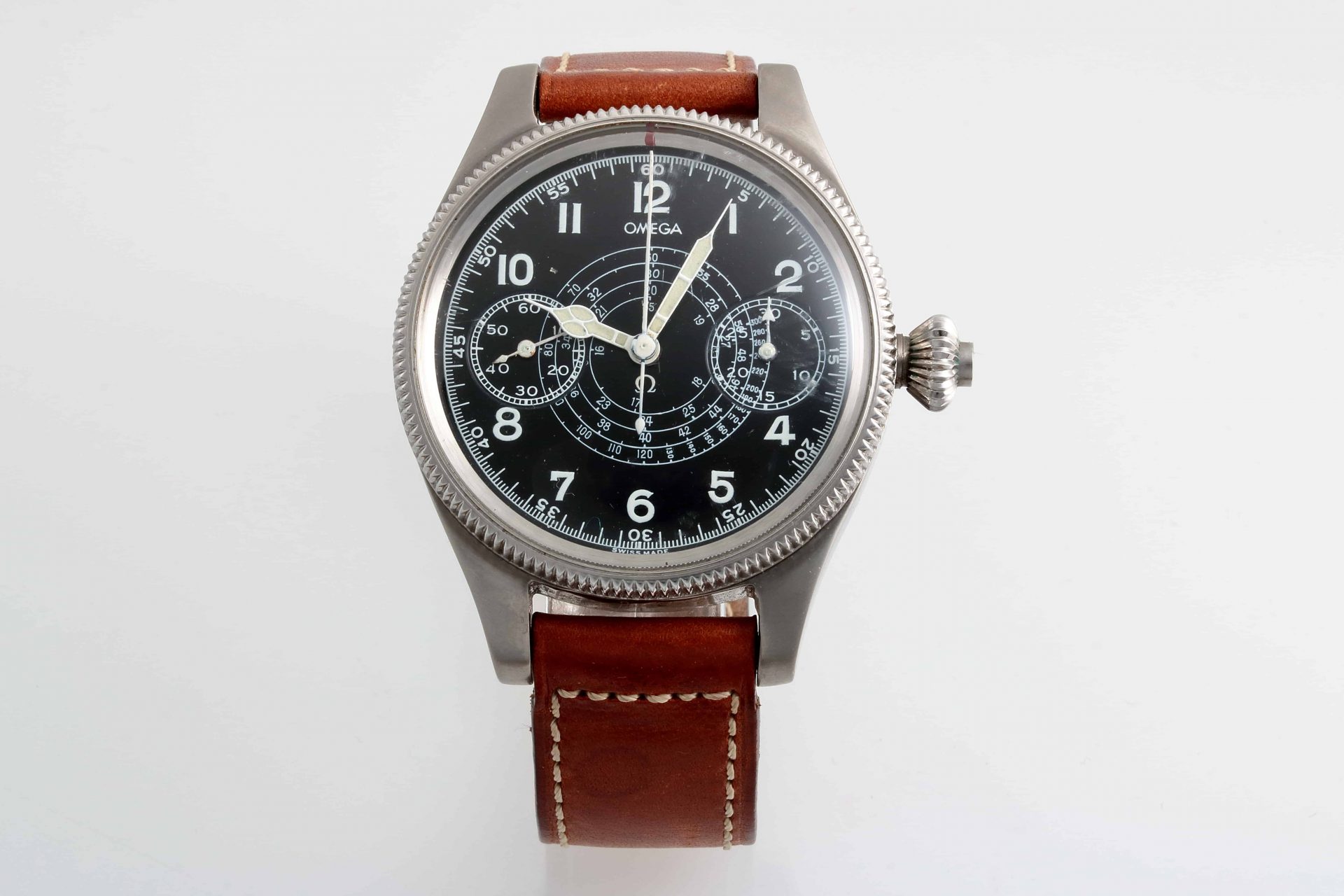 Lot #12372 – Vintage Omega One Button Chronograph Watch Lot #12372 – Vintage Omega One Button Chronograph Watch Omega Lot #12372 – Vintage Omega One Button Chronograph Watch Omega