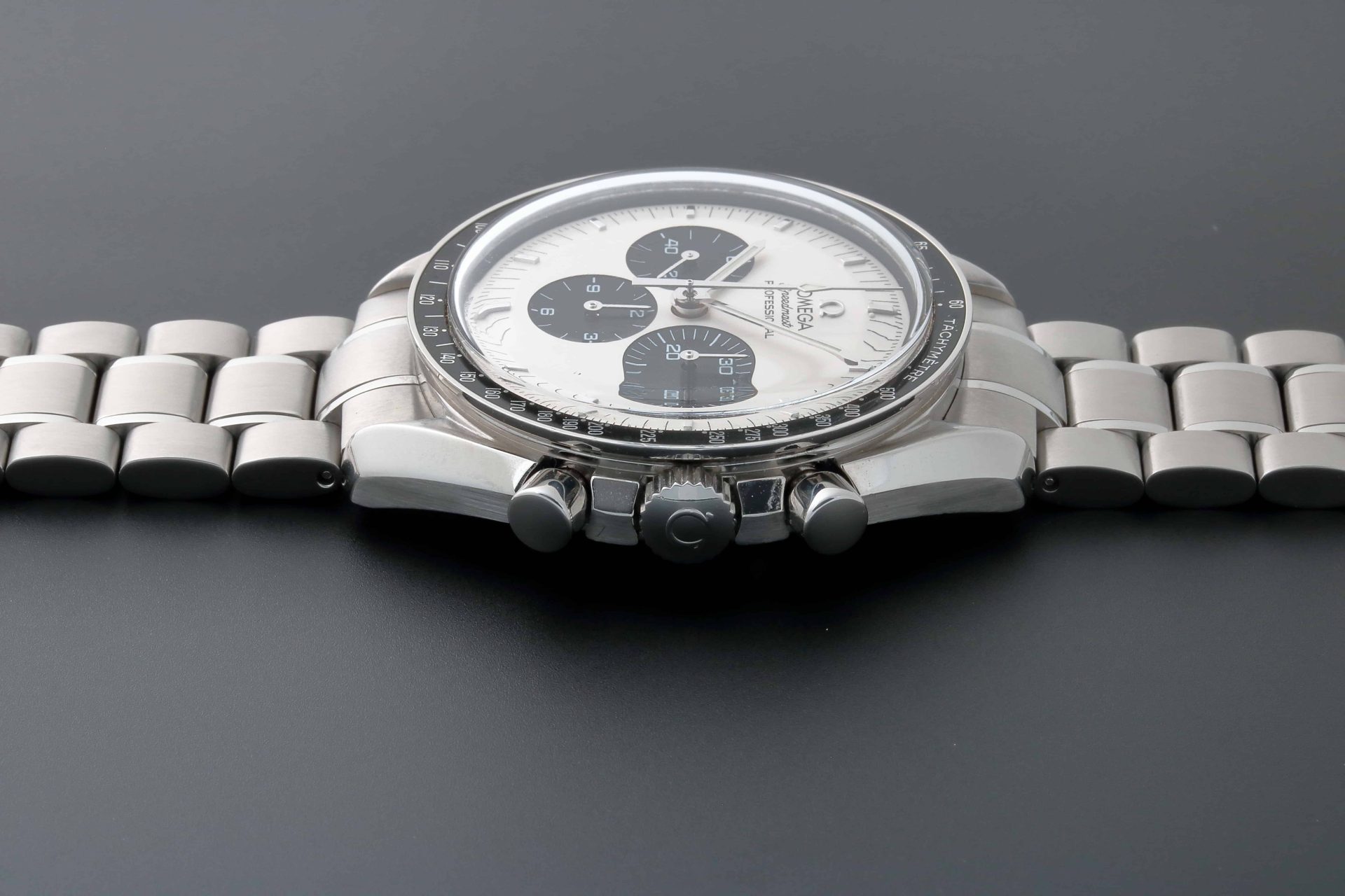 Lot #12441 – Omega 3570.50 Speedmaster Professional Moon With Mitsukoshi Dial Lot #12441 – Omega 3570.50 Speedmaster Professional Moon With Mitsukoshi Dial 3570.50 Lot #12441 – Omega 3570.50 Speedmaster Professional Moon With Mitsukoshi Dial 3570.50 Chronograph