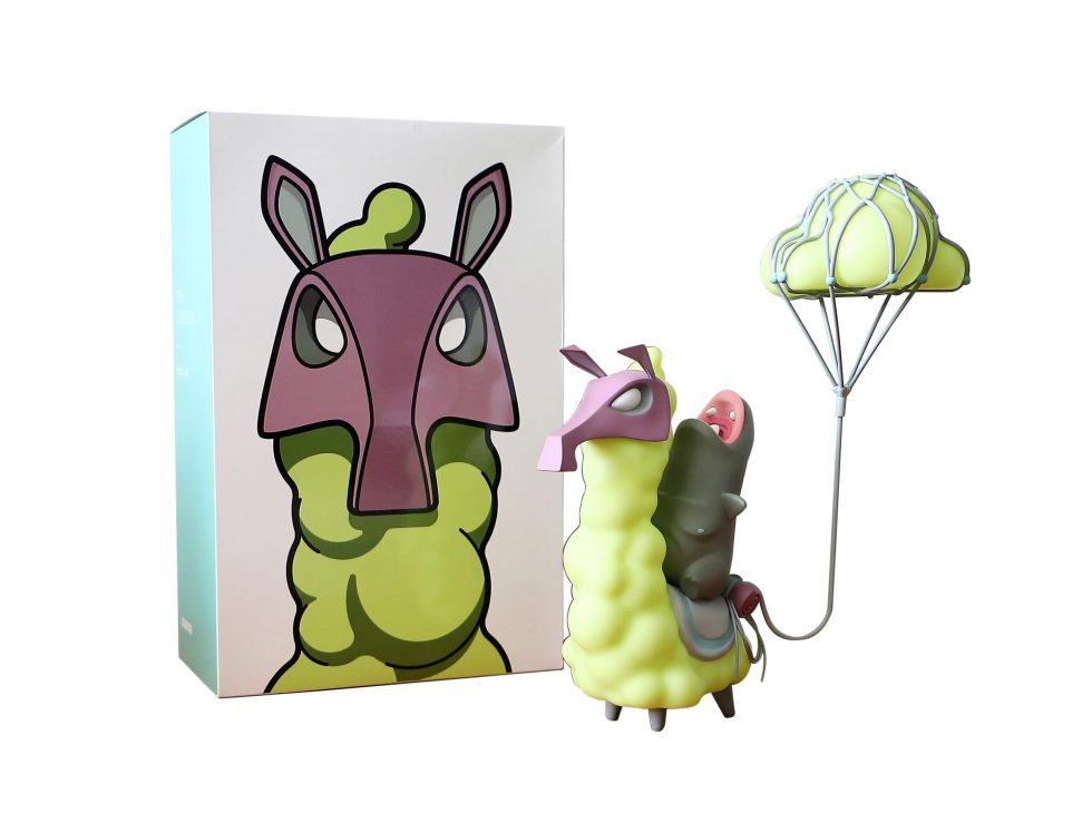 HB29-005 – Coarse Toys The Collector Night Hunter Sculpture Glow in the Dark GID – Baer & Bosch Auctions