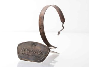 Private: Lot #14253 – Rolex Official Agency Display Watch Stand Vintage Collector Rarities Rolex Watch Stand