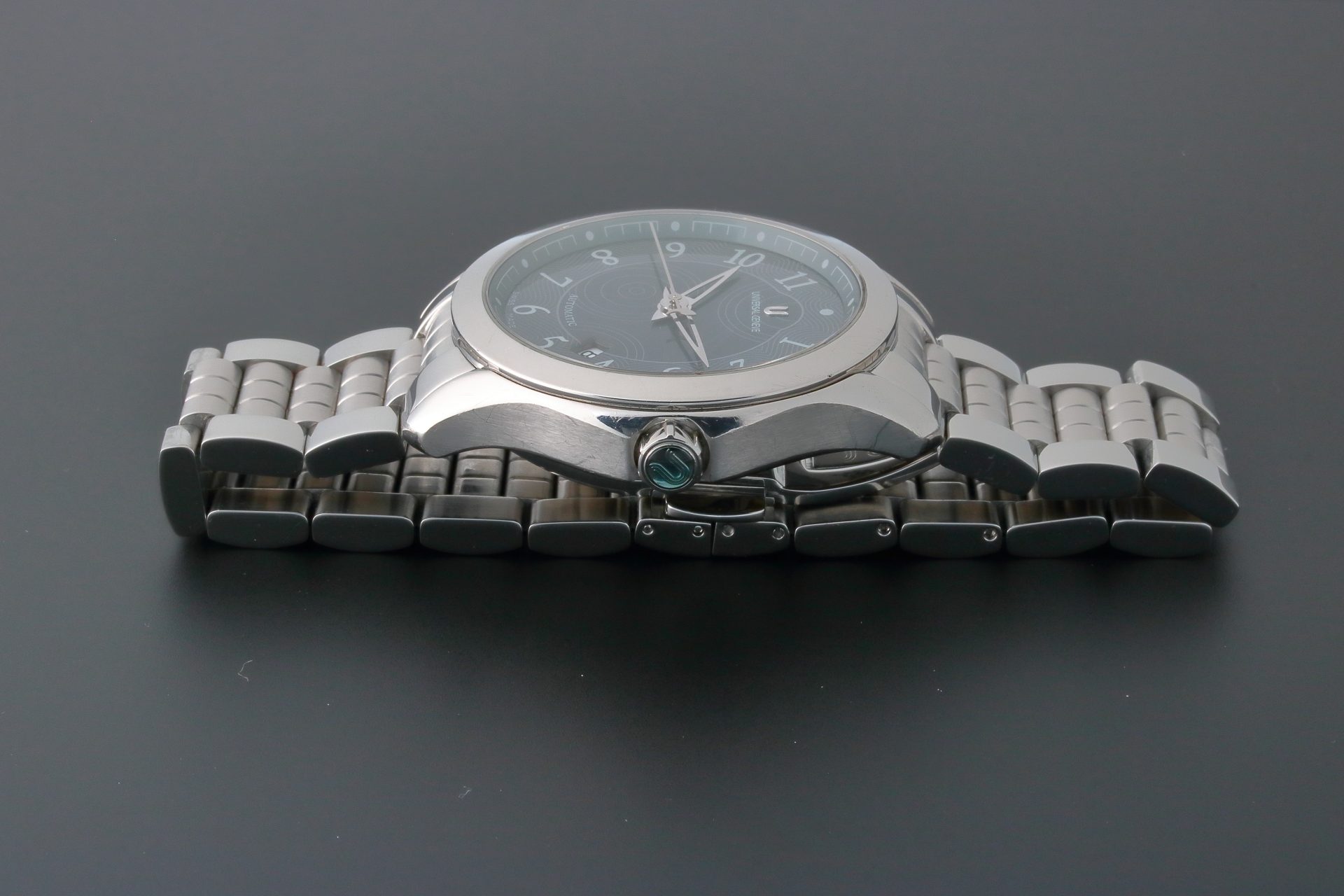 Lot #13309 – Universal Geneve 871.101 Automatic Date Watch Lot #13309 – Universal Geneve 871.101 Automatic Date Watch 871.101 Lot #13309 – Universal Geneve 871.101 Automatic Date Watch 871.101 Universal Geneve