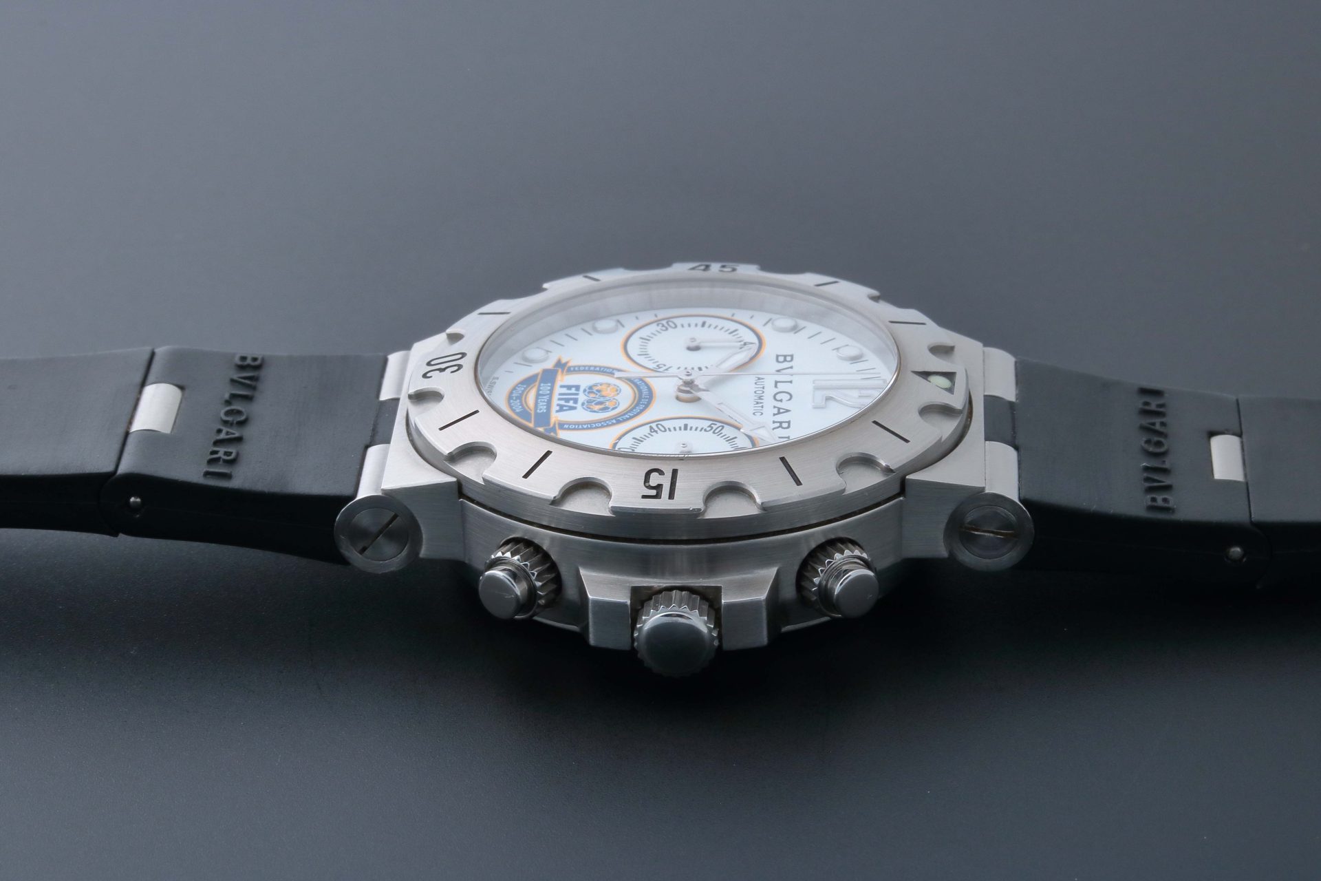 Lot #14730 – Bvlgari FIFA Scuba Diagono SCB38S Chronograph Watch Limited Edition Lot #14730 – Bvlgari FIFA Scuba Diagono SCB38S Chronograph Watch Limited Edition Bvlgari Lot #14730 – Bvlgari FIFA Scuba Diagono SCB38S Chronograph Watch Limited Edition Bvlgari Bulgari FIFA Chronograph