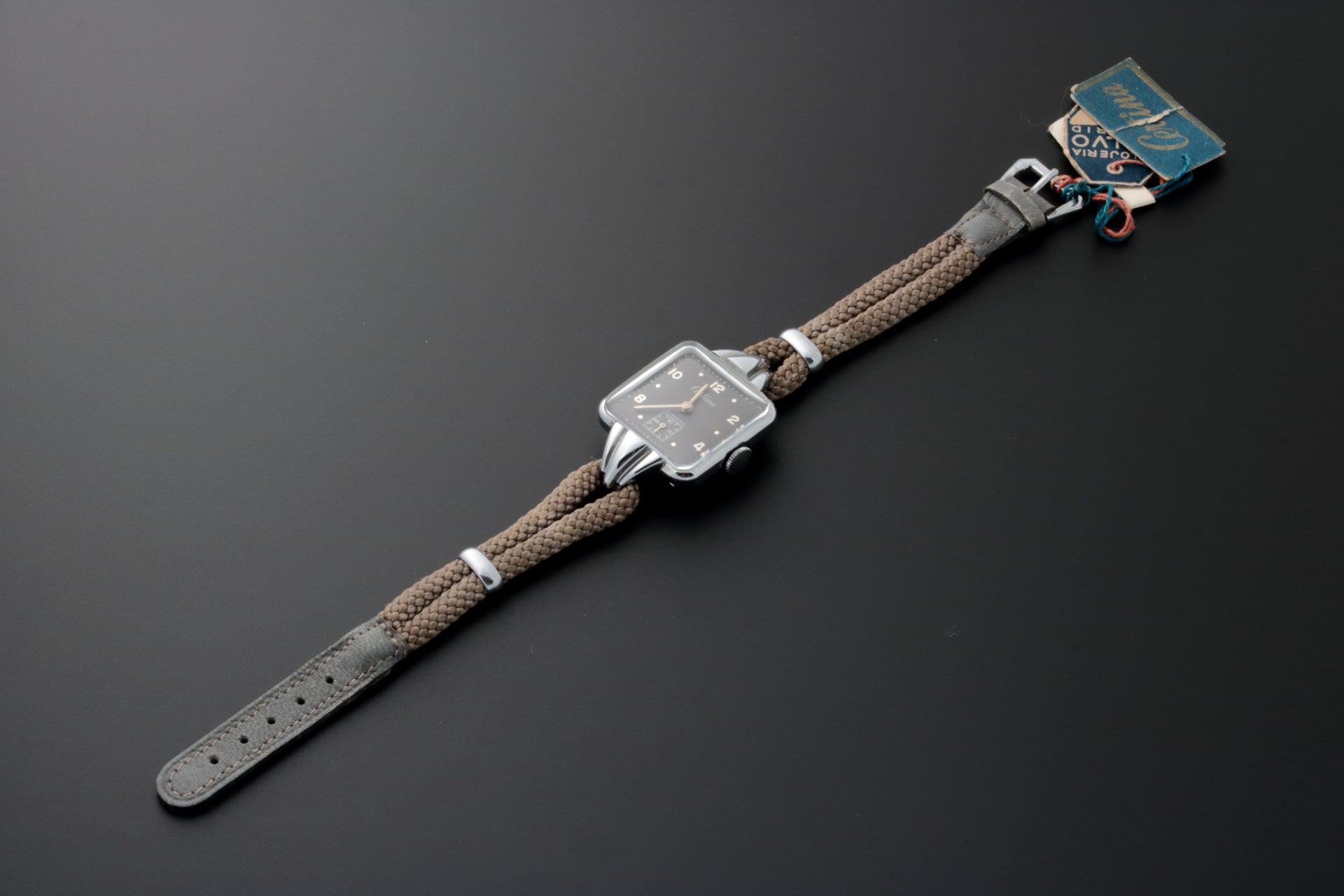 Lot #13162 – Oversized Ladies Certina Claw Lugs Watch Ref 34575 Fancy Case Lot #13162 – Oversized Ladies Certina Claw Lugs Watch Ref 34575 Fancy Case Certina Lot #13162 – Oversized Ladies Certina Claw Lugs Watch Ref 34575 Fancy Case Certina Certina