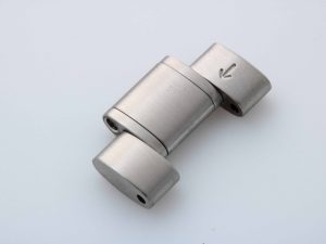 Lot #13465 – Omega Seamaster GMT 1611/931 Watch Bracelet Link OEM 2538.20 Part Omega Omega 1611/931