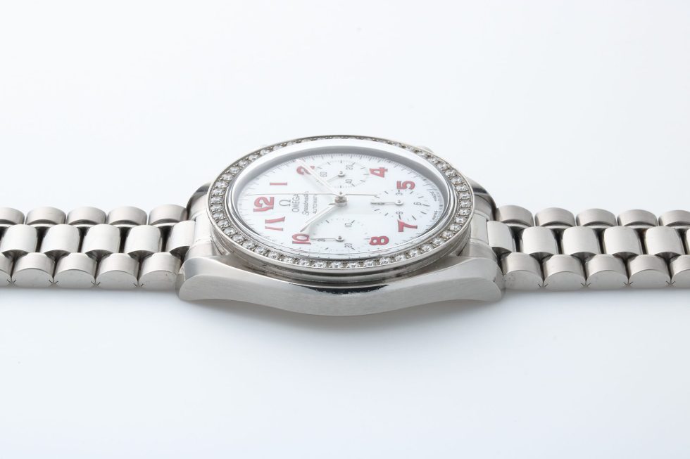 HB31-062 – Omega Speedmaster MOP Watch Diamond Bezel 3515.79 – Baer & Bosch Auctions