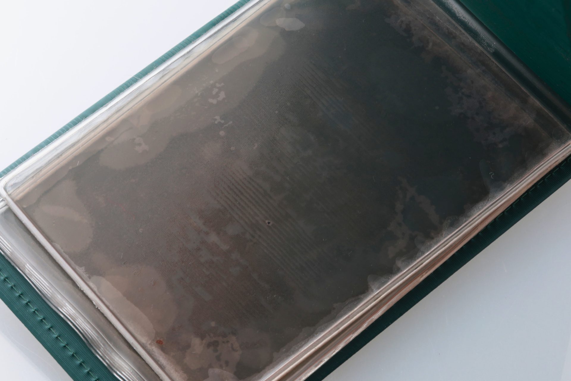 Lot #HB31-006 – Vintage Rolex Green Leather Photograph Book Wallet Lot #HB31-006 – Vintage Rolex Green Leather Photograph Book Wallet Rolex Lot #HB31-006 – Vintage Rolex Green Leather Photograph Book Wallet Rolex Book Wallet