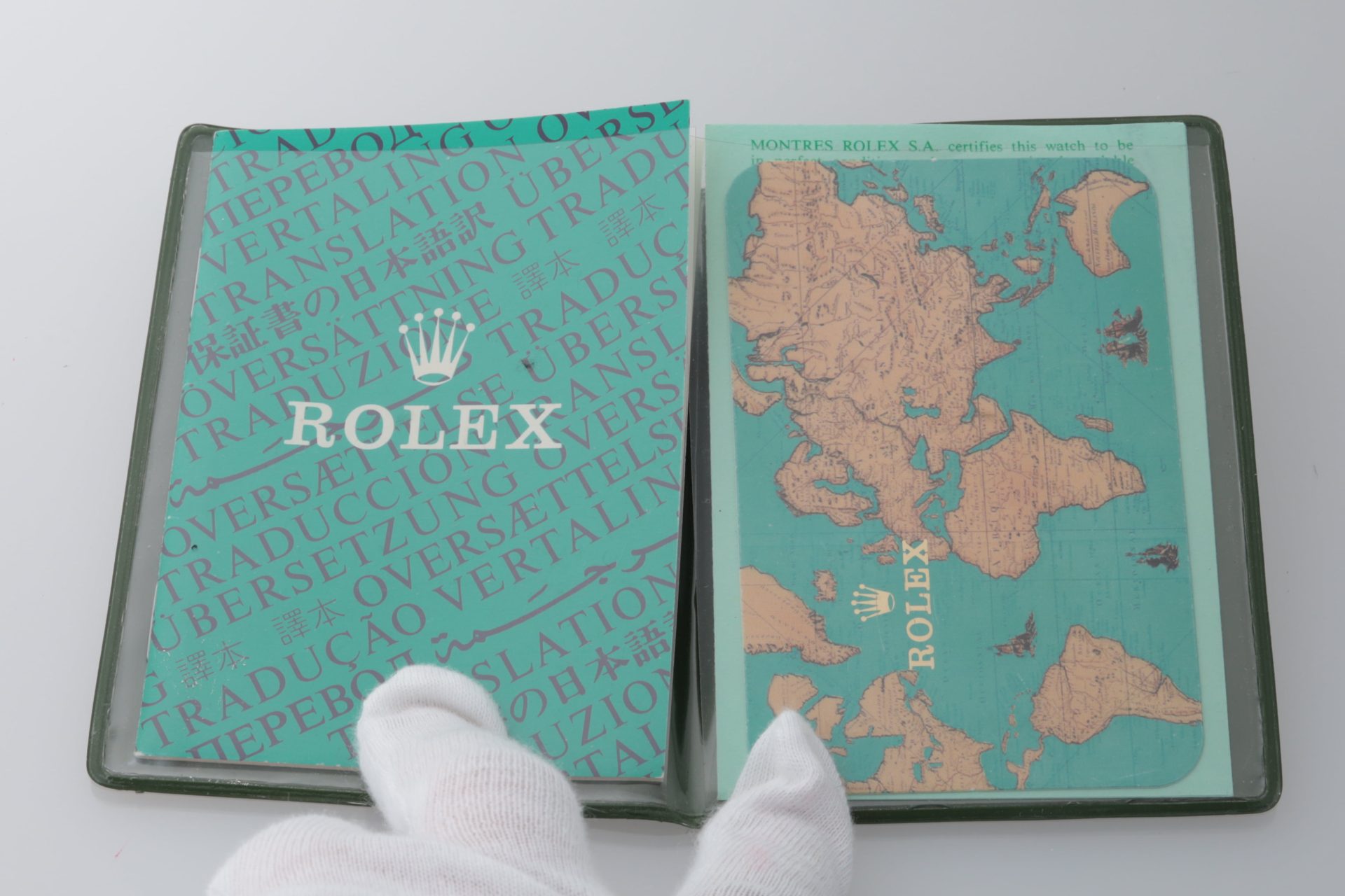 Lot #HB31-034 – Rolex Card Holder 1996-1997 Calendar Oyster Pamphlet Lot #HB31-034 – Rolex Card Holder 1996-1997 Calendar Oyster Pamphlet Rolex Lot #HB31-034 – Rolex Card Holder 1996-1997 Calendar Oyster Pamphlet Rolex Card Holder