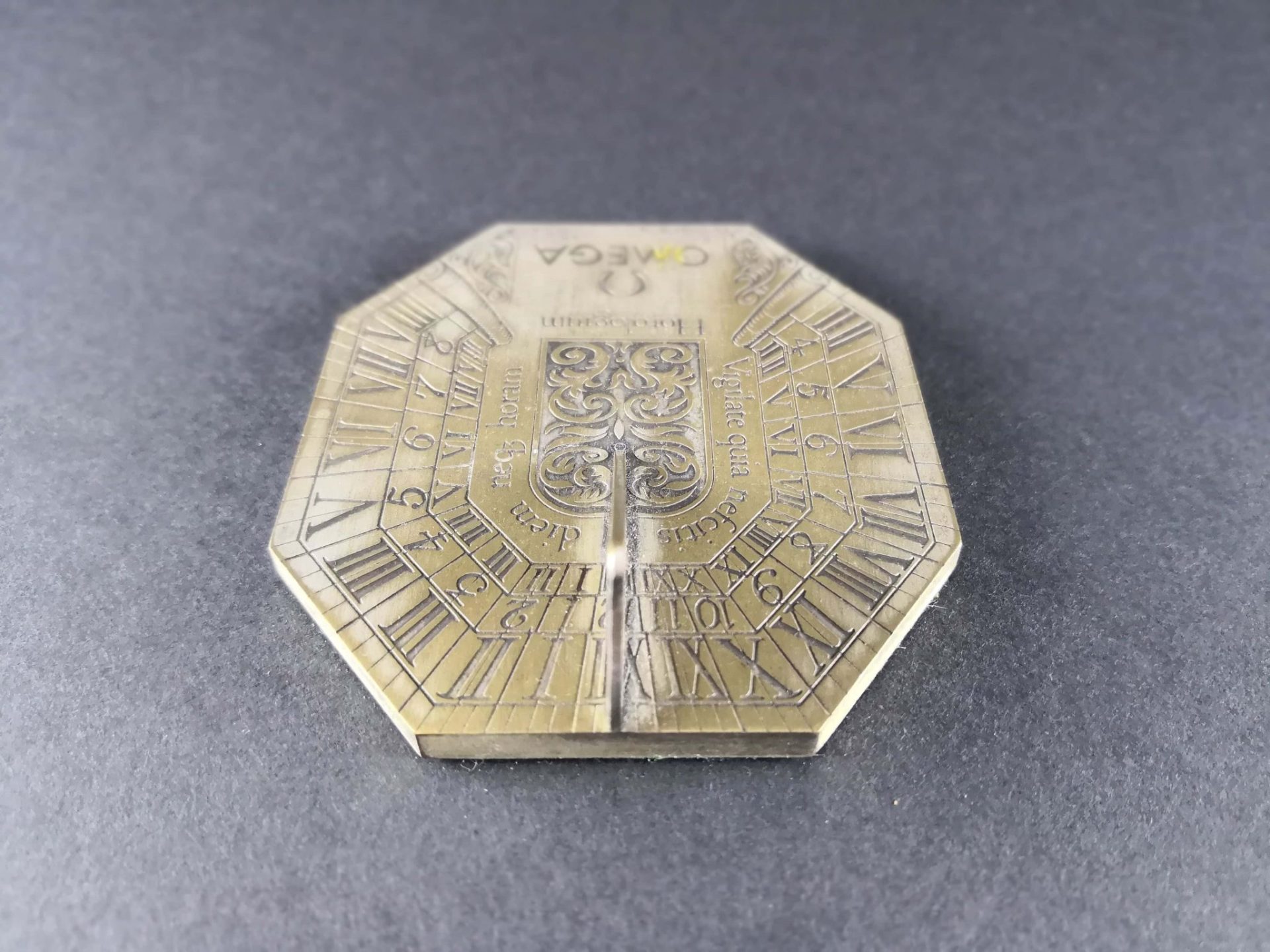 Lot #AN3842 – Omega Watch Horologium Sundial Desk Display Lot #AN3842 – Omega Watch Horologium Sundial Desk Display Watches Lot #AN3842 – Omega Watch Horologium Sundial Desk Display Watches Acquire Now