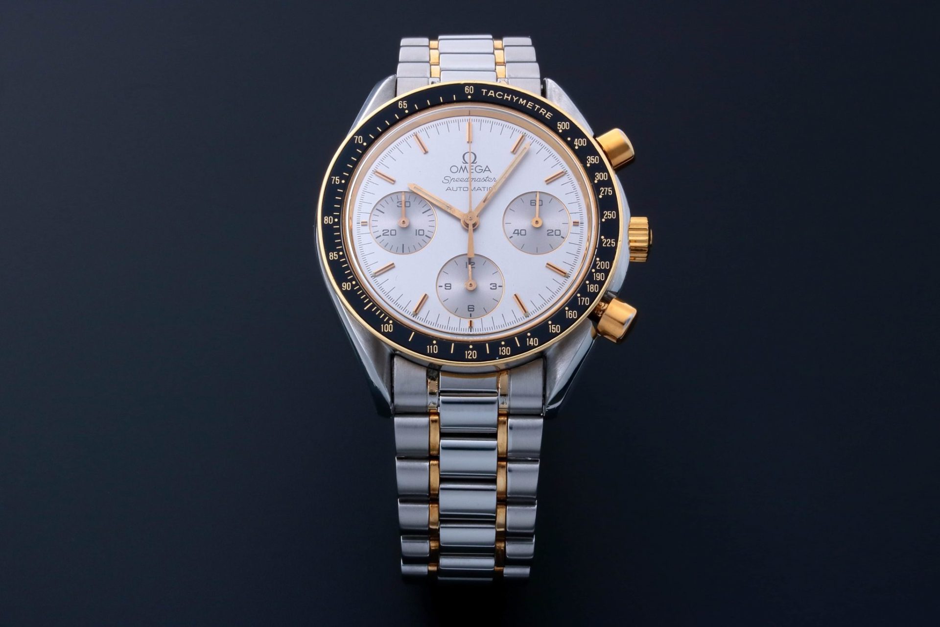 Lot #AN4906 – Rare Omega Speedmaster Tutone Watch with Silver Dial 175.0032 Lot #AN4906 – Rare Omega Speedmaster Tutone Watch with Silver Dial 175.0032 Watches Lot #AN4906 – Rare Omega Speedmaster Tutone Watch with Silver Dial 175.0032 Watches