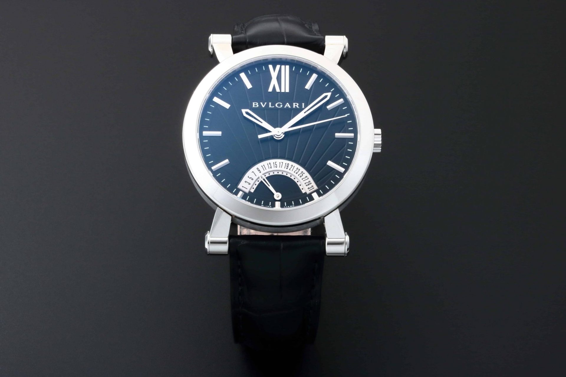Lot #AN3213A – Bvlgari Sotirio Retrograde Date Watch 101706 SB42BSLDR Lot #AN3213A – Bvlgari Sotirio Retrograde Date Watch 101706 SB42BSLDR Watches Lot #AN3213A – Bvlgari Sotirio Retrograde Date Watch 101706 SB42BSLDR Watches Acquire Now