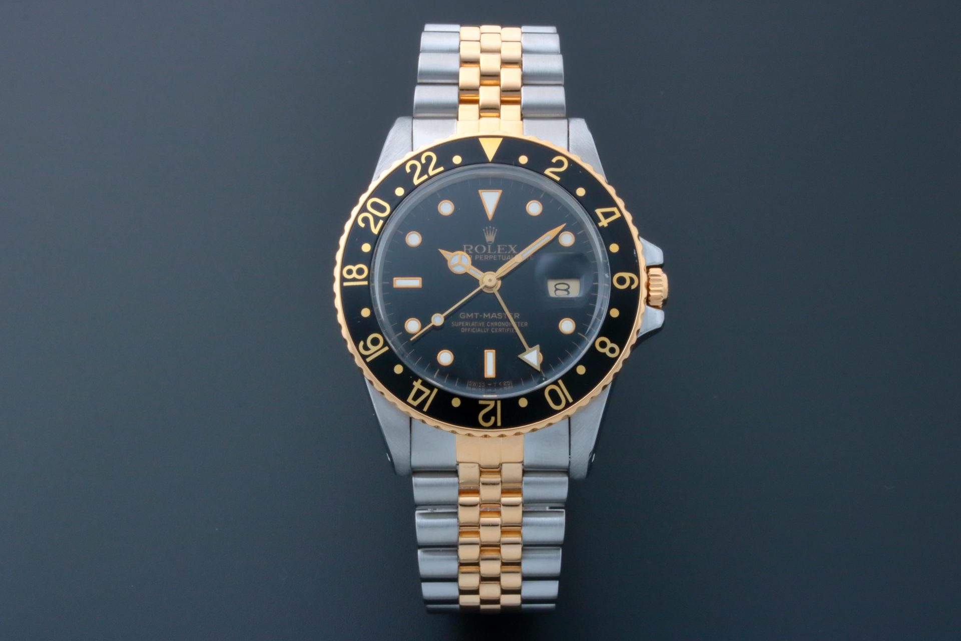 Lot #AN3911 – Rolex GMT Master Tutone Watch 16753 Lot #AN3911 – Rolex GMT Master Tutone Watch 16753 Watches Lot #AN3911 – Rolex GMT Master Tutone Watch 16753 Watches Acquire Now