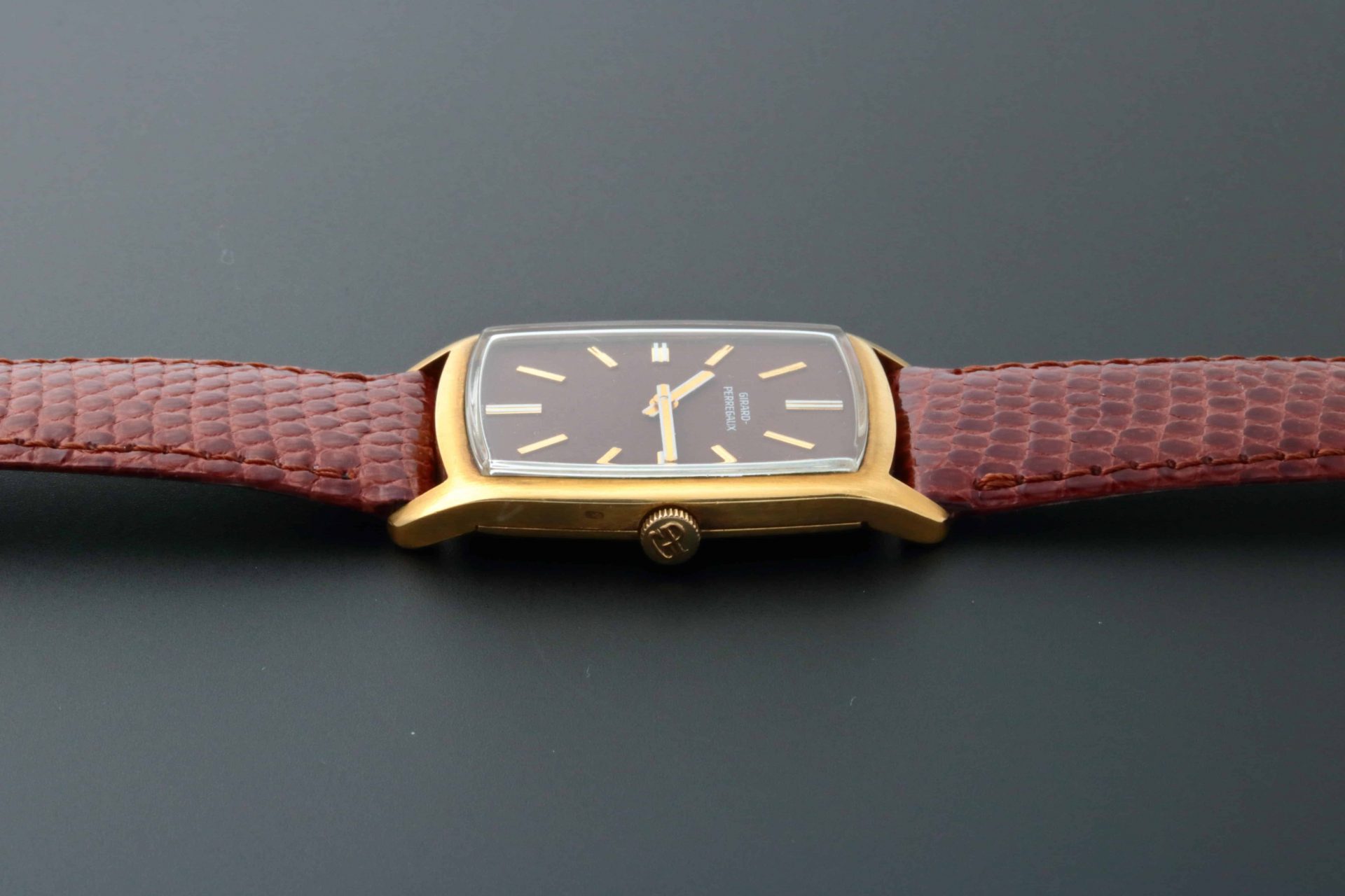Lot #AN4957 – Girard Perregaux 18K Yellow Gold Vintage Watch 9096 GA Lot #AN4957 – Girard Perregaux 18K Yellow Gold Vintage Watch 9096 GA Watches Lot #AN4957 – Girard Perregaux 18K Yellow Gold Vintage Watch 9096 GA Watches Acquire Now