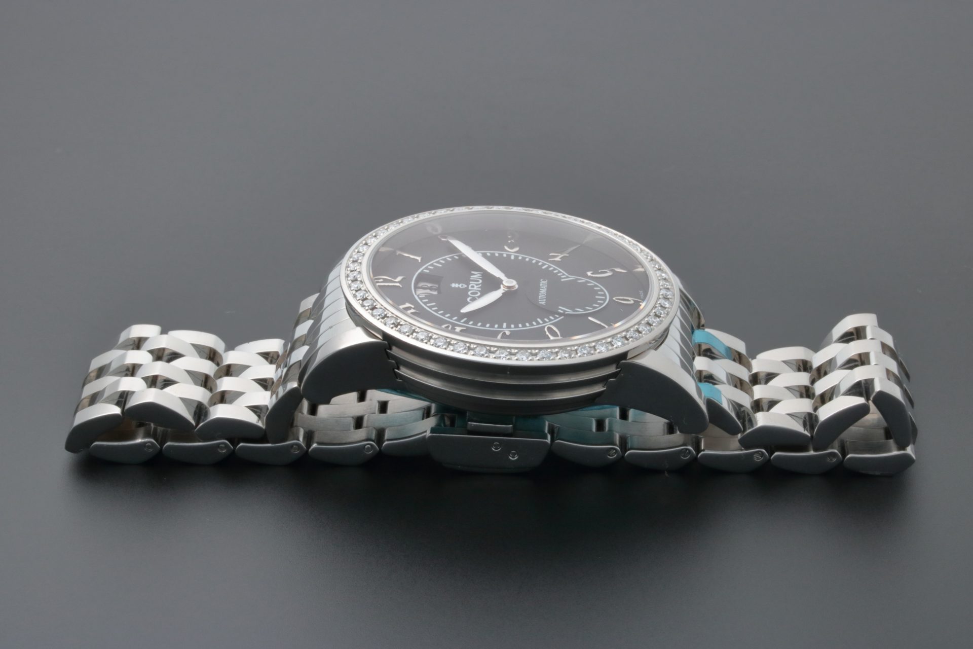 Lot #AN4812 – Corum Classical Grande Date Diamond Watch 922.203.47 Lot #AN4812 – Corum Classical Grande Date Diamond Watch 922.203.47 Watches Lot #AN4812 – Corum Classical Grande Date Diamond Watch 922.203.47 Watches Acquire Now