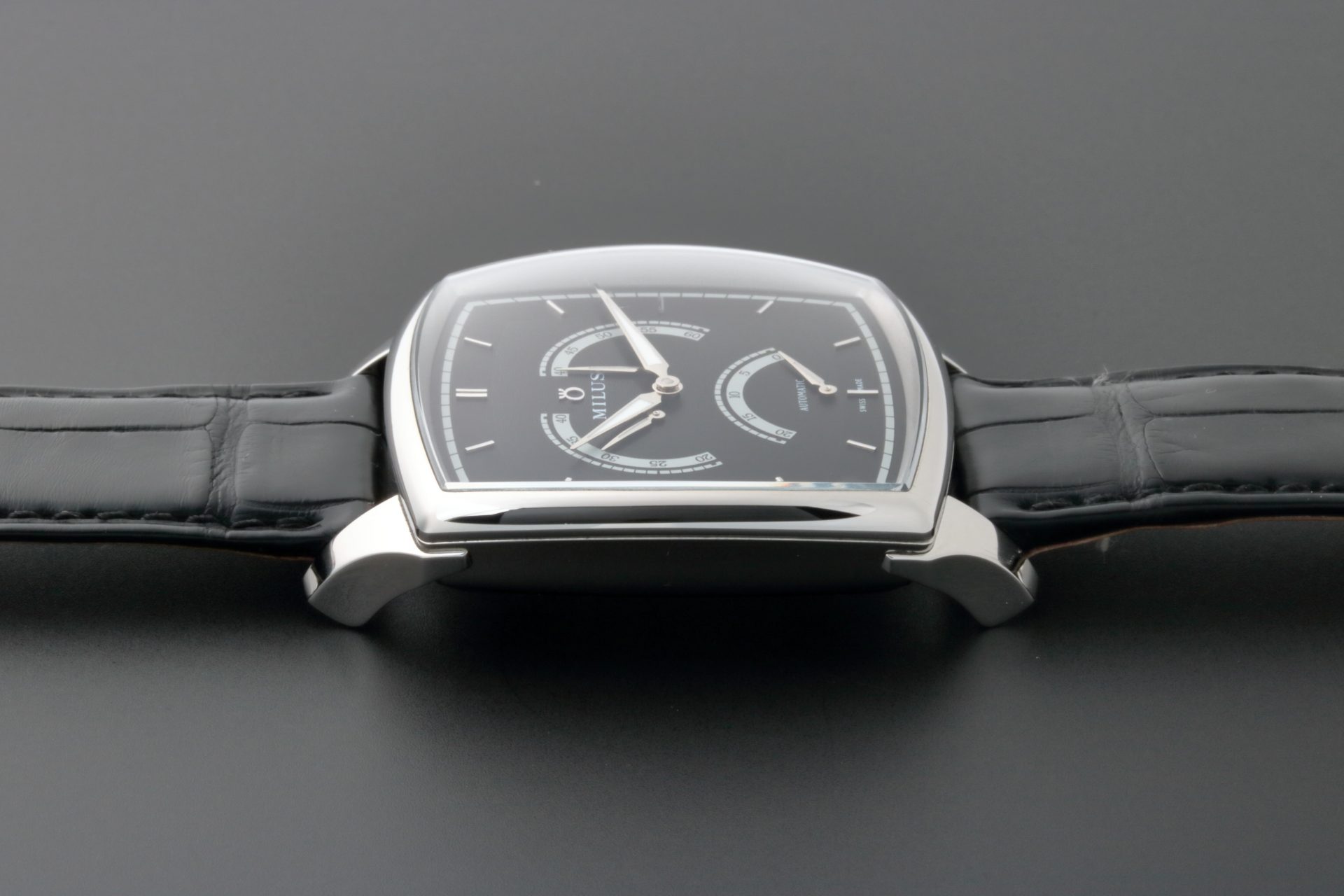 Lot #AN3914 – Milus Herios TriRetrograde Watch HERC001 Lot #AN3914 – Milus Herios TriRetrograde Watch HERC001 Watches Lot #AN3914 – Milus Herios TriRetrograde Watch HERC001 Watches Milus