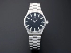 Lot #AN4843 – Omega Dynamic Date Watch 5203.51 Watches