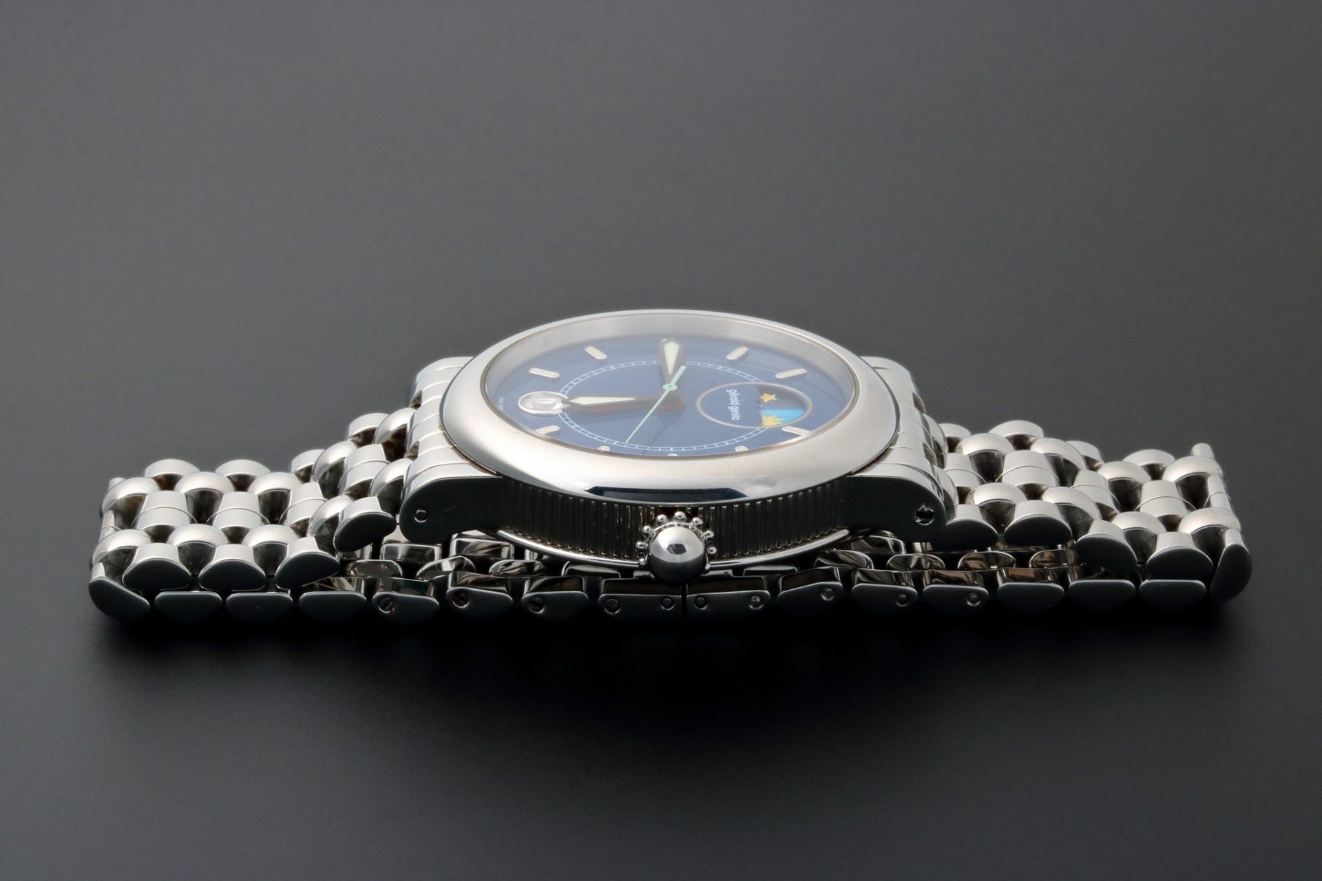 Lot #AN3167 – Gerald Genta Night and Day GMT Watch G.3707 Lot #AN3167 – Gerald Genta Night and Day GMT Watch G.3707 Gerald Genta Lot #AN3167 – Gerald Genta Night and Day GMT Watch G.3707 Gerald Genta Acquire Now