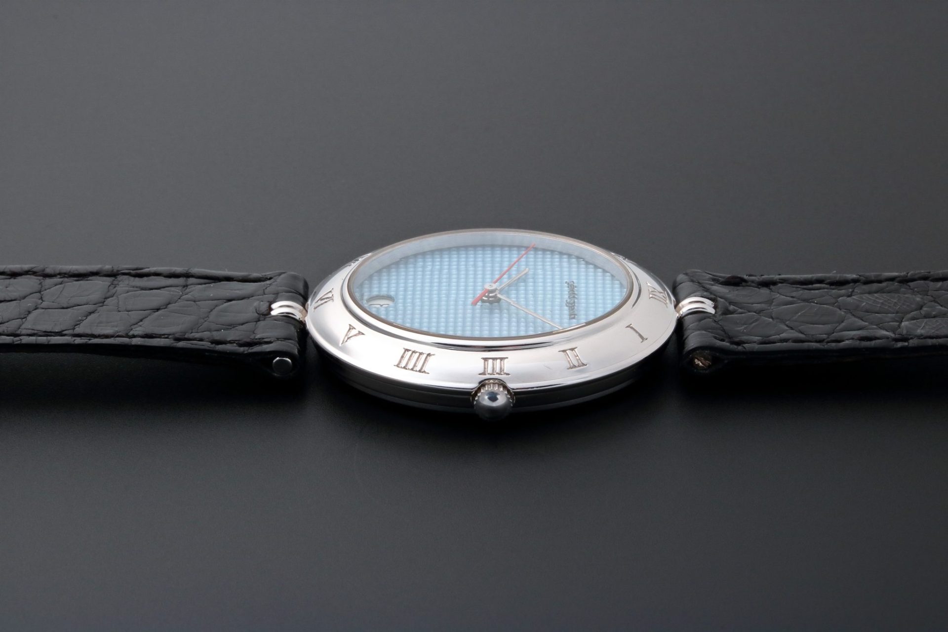 Lot #AN3145 – Gerald Genta Retro Classic Watch G.3327.7 Lot #AN3145 – Gerald Genta Retro Classic Watch G.3327.7 Watches Lot #AN3145 – Gerald Genta Retro Classic Watch G.3327.7 Watches Gerald Genta