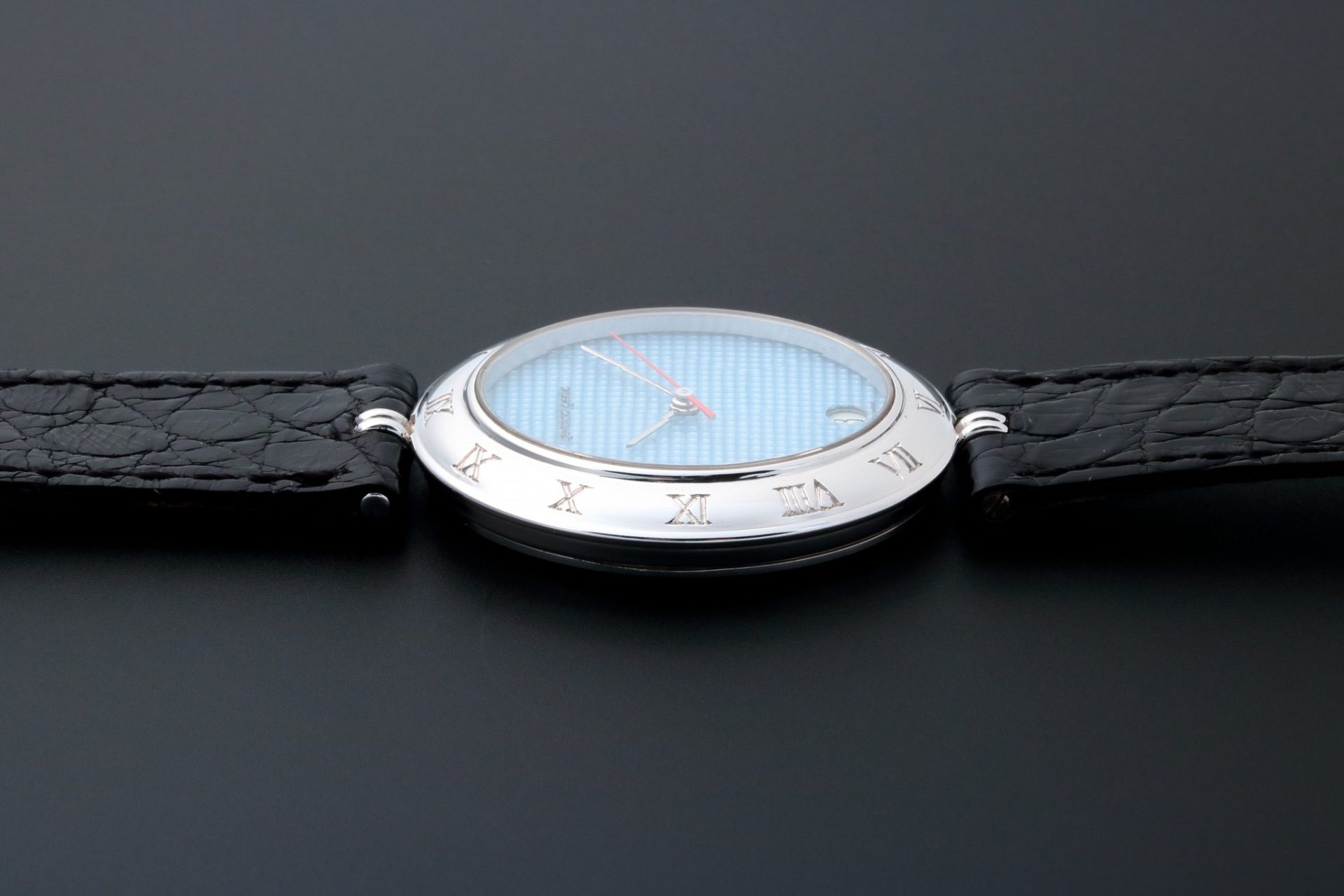 Lot #AN3145 – Gerald Genta Retro Classic Watch G.3327.7 Lot #AN3145 – Gerald Genta Retro Classic Watch G.3327.7 Watches Lot #AN3145 – Gerald Genta Retro Classic Watch G.3327.7 Watches Gerald Genta
