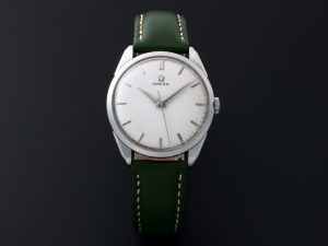 Lot #AN3852 – Vintage Omega Watch with Honeycomb Dial Watches Omega
