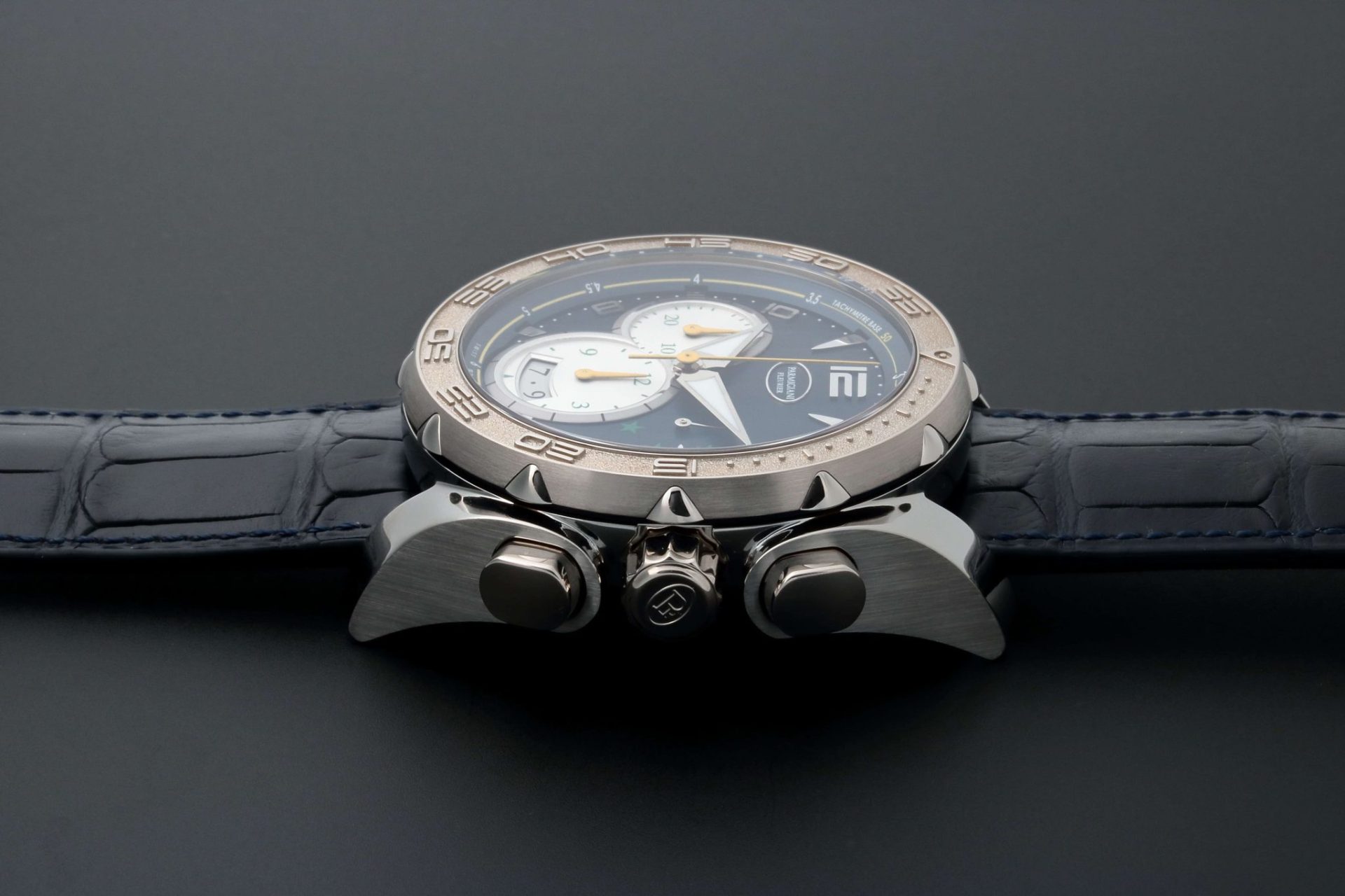Lot #AN12 – Parmigiani Fleurier Pershing 005 Chronograph CBF Watch PFC528-3402500-HA3142 Lot #AN12 – Parmigiani Fleurier Pershing 005 Chronograph CBF Watch PFC528-3402500-HA3142 Parmigiani Fleurier Lot #AN12 – Parmigiani Fleurier Pershing 005 Chronograph CBF Watch PFC528-3402500-HA3142 Parmigiani Fleurier Brazil