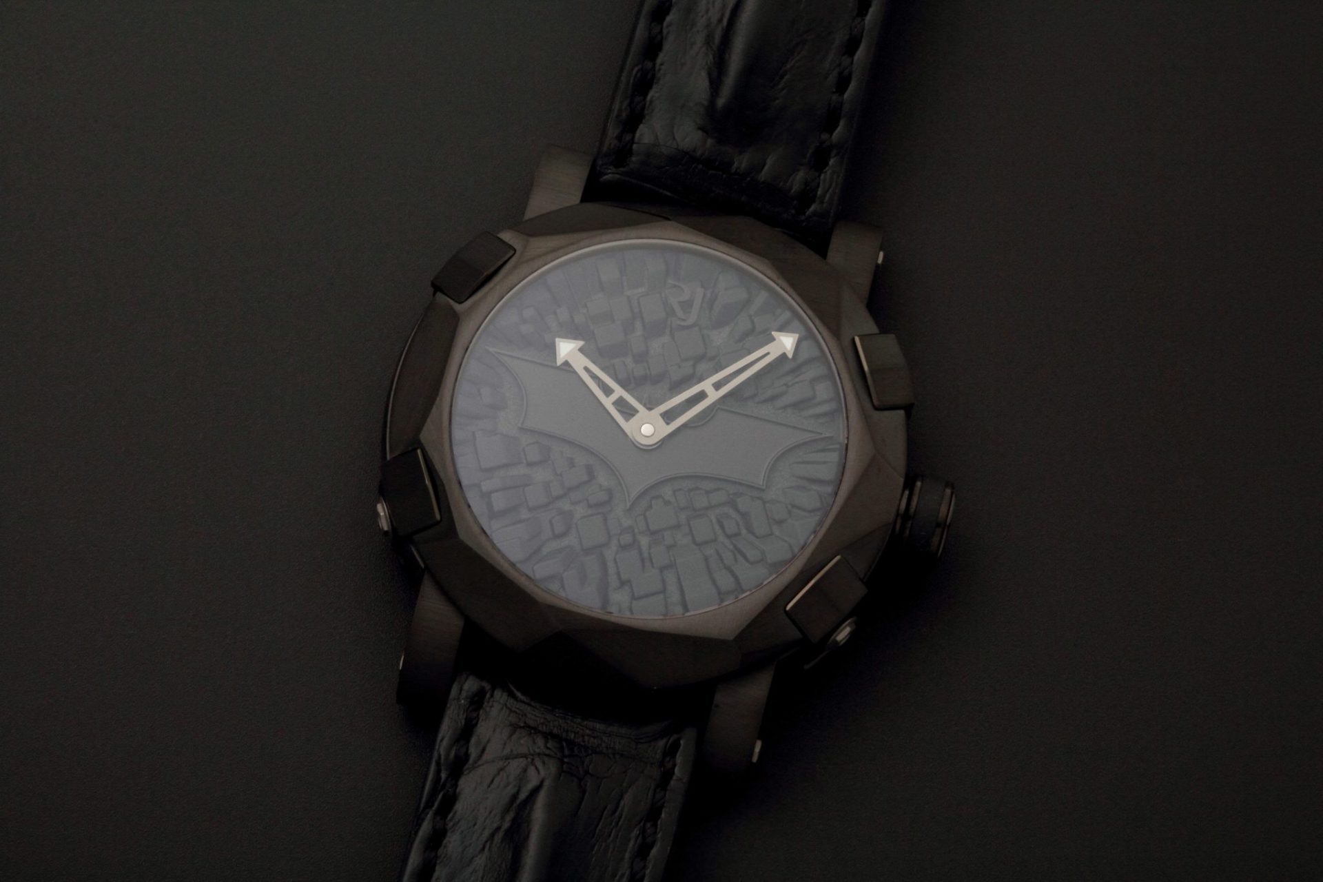 Lot #AN0882 -ROMAIN JEROME BATMAN DNA GOTHAM CITY WATCH RJ.T.AU.WB.001.02 Lot #AN0882 -ROMAIN JEROME BATMAN DNA GOTHAM CITY WATCH RJ.T.AU.WB.001.02 Watches Lot #AN0882 -ROMAIN JEROME BATMAN DNA GOTHAM CITY WATCH RJ.T.AU.WB.001.02 Watches Acquire Now